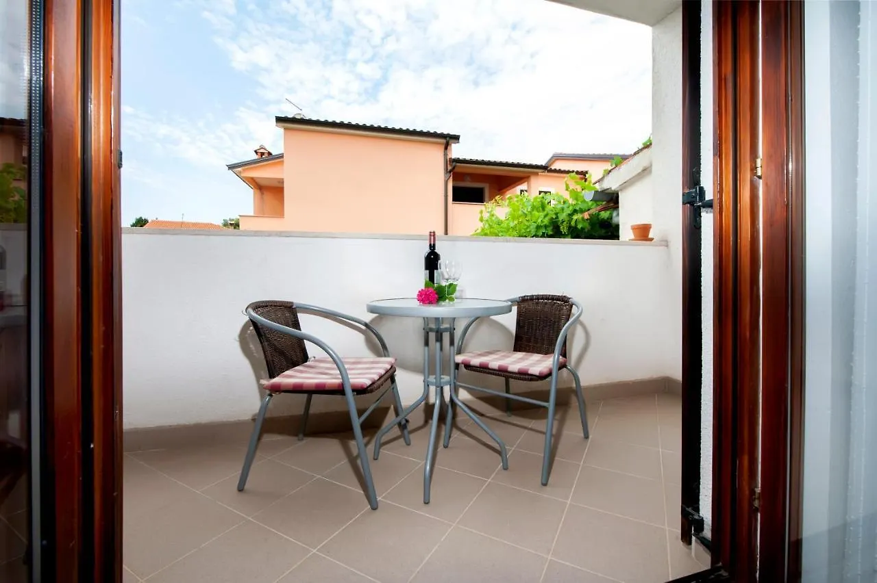 Appartement Near The Beach Pelagic Rovinj