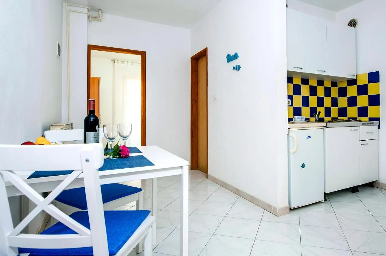 Near The Beach Pelagic Rovinj Croatie